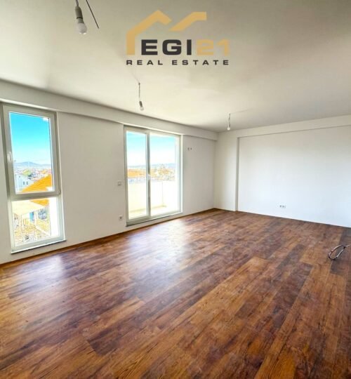 Banesë në SHITJE 84.01, Fushë Kosovë