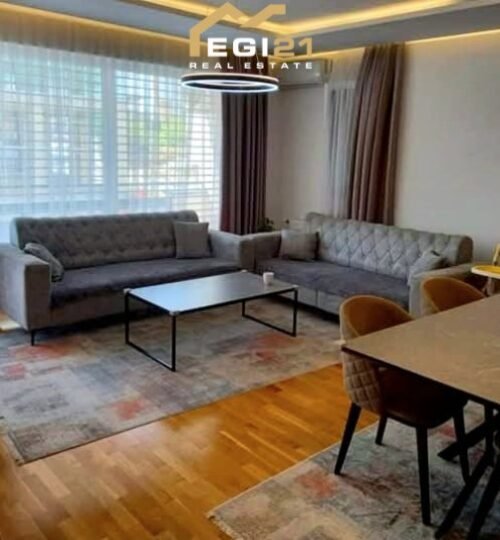 Banesë në SHITJE, 85m² Rruga C