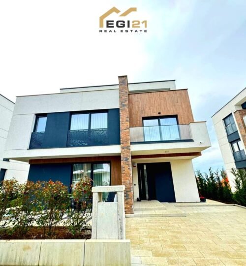 Shtëpi 328m² për QIRA, City Home – Matiçan