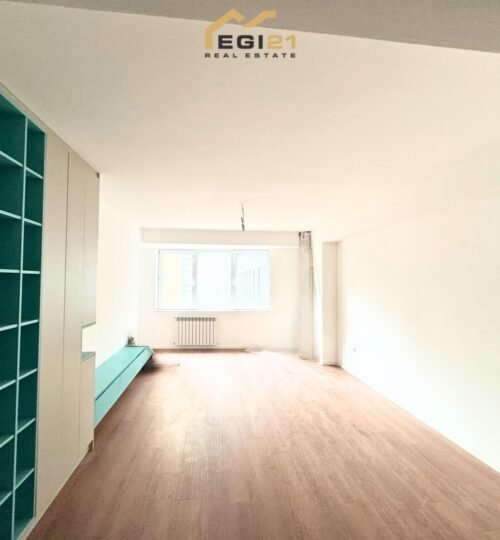 Banesë 130m² për SHITJE, Lakrishte