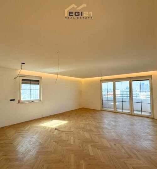 Banesë 133.26 m² për SHITJE, Tophane