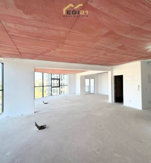 Zyre 110 m² për QIRA, Rruga C