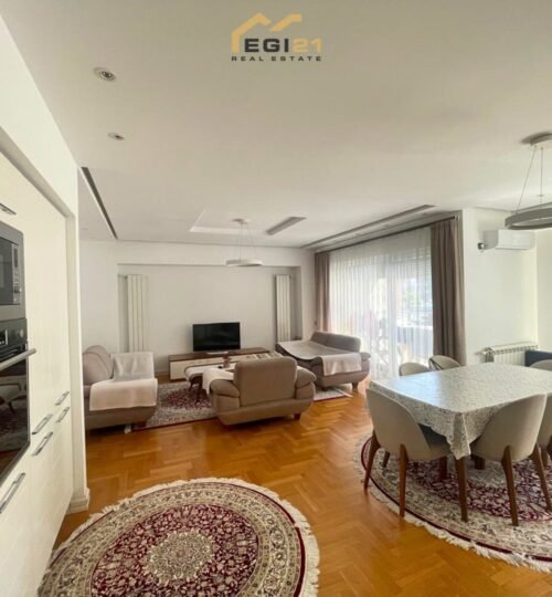 Banesë 95m² për QIRA, Pejton