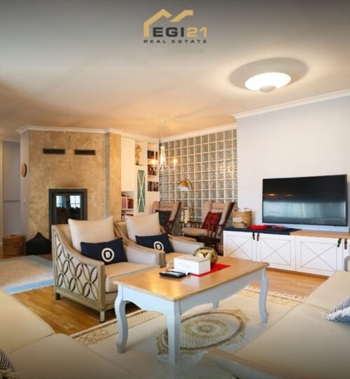 Penthouse 135 m² & 35 m² për SHITJE, Arbëri