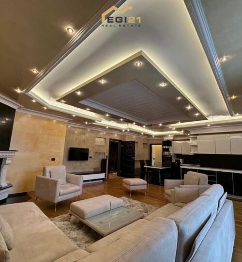 Banesë 200m² për QIRA,  te Qafa