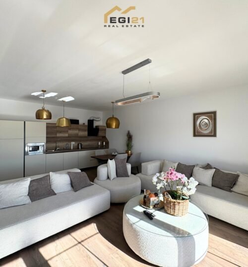 Banesë 91.71m² për SHITJE, Tophane