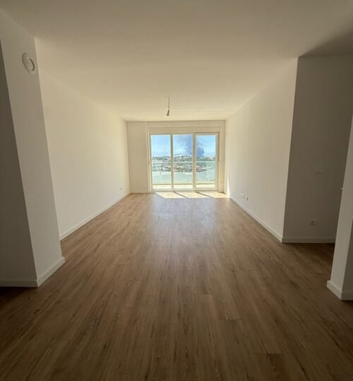 Banesë/Zyrë 82m² për QIRA, Kodrina